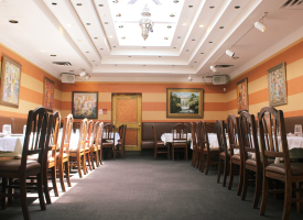 semi private dining room 